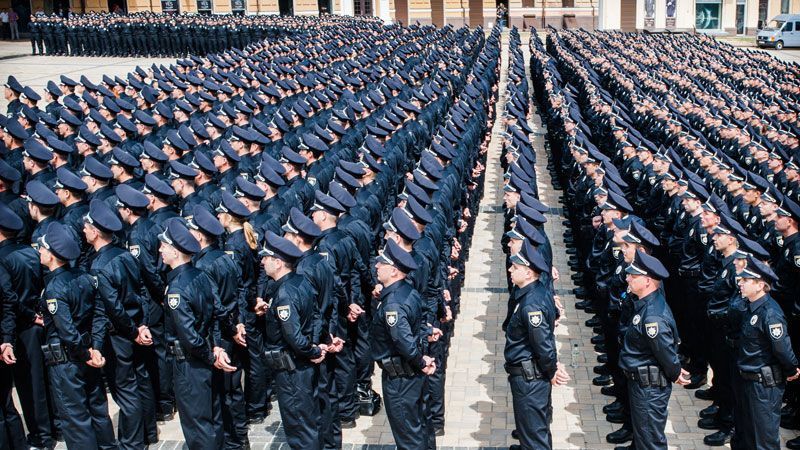 У лавах поліцейських засікли порушників закону У лавах поліцейських засікли порушників закону