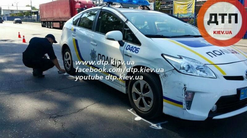 Патрульні знову потрапили в ДТП. Постраждала вагітна жінка Патрульні знову потрапили в ДТП. Постраждала вагітна жінка