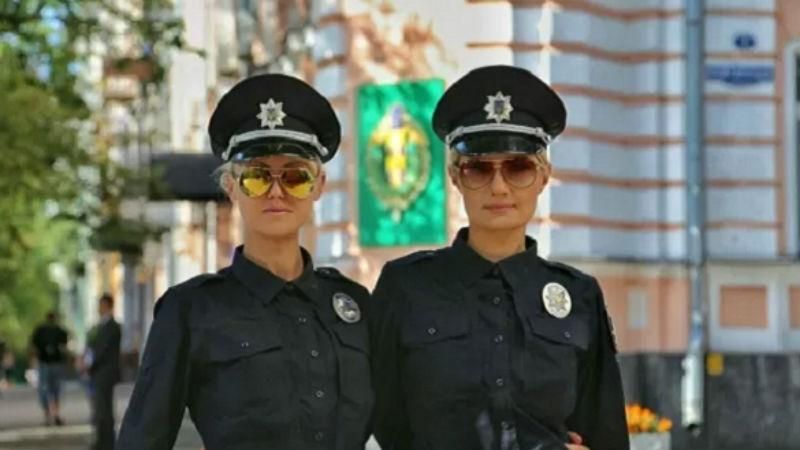 В Киеве новый мейнстрим — бесплатные услуги для полиции В Киеве новый мейнстрим — бесплатные услуги для полиции