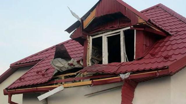 На Закарпатті знову стрілянина. З гранатомета обстріляли магазин На Закарпатті знову стрілянина. З гранатомета обстріляли магазин