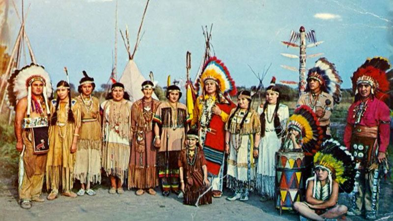 Загадкова історія: як український льотчик став вождем племені у Канаді