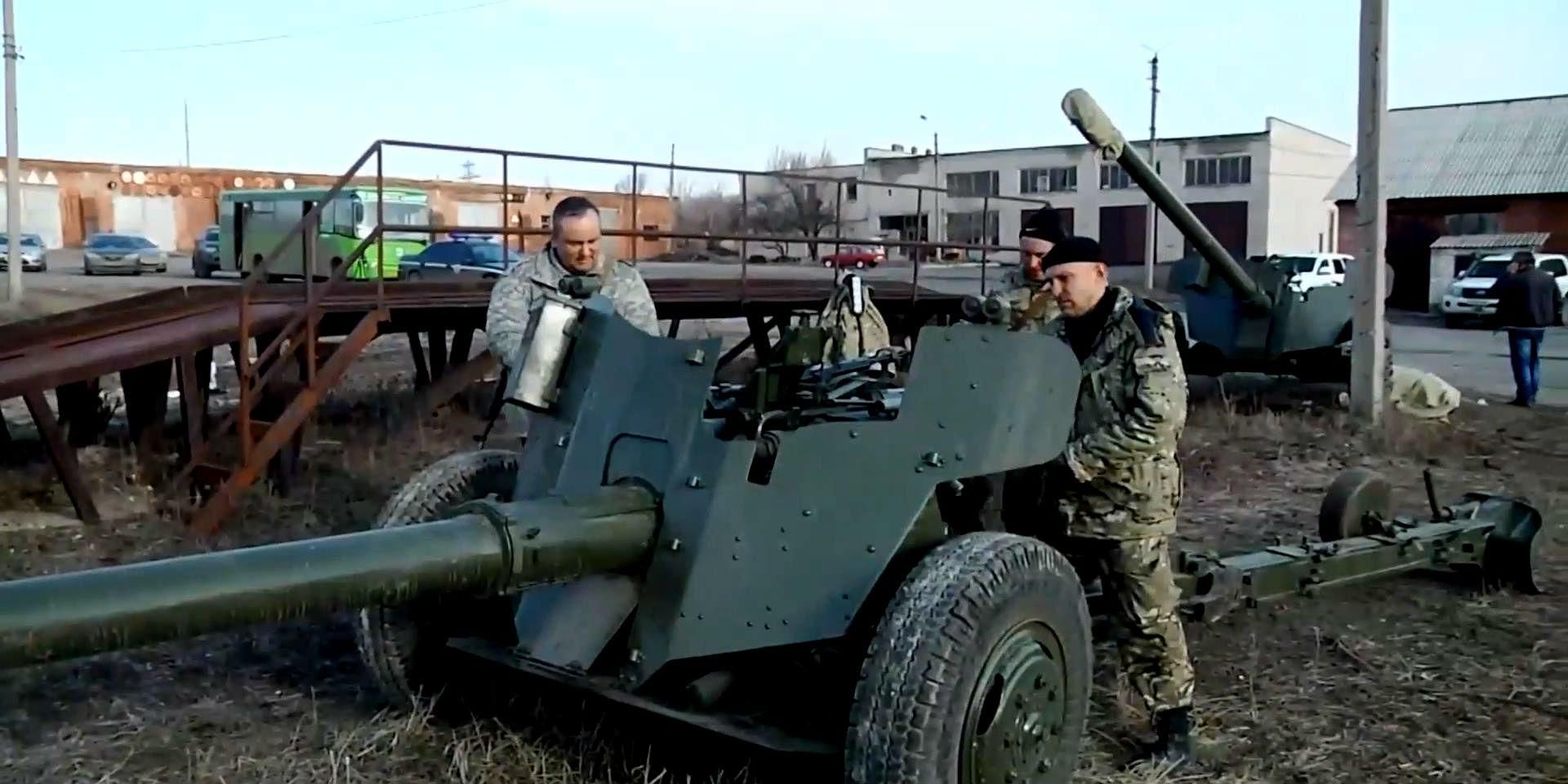 АТО сьогодні: 80 обстрілів, бойовики гатять по житлових кварталах АТО сьогодні: 80 обстрілів, бойовики гатять по житлових кварталах