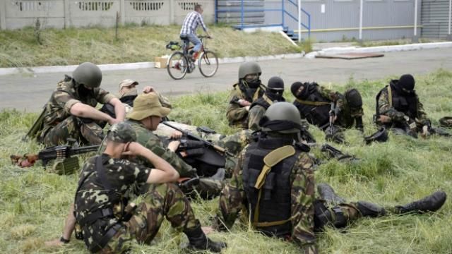 Неспокойные сутки в зоне АТО: террористы прибегли к новой технике войны Неспокойные сутки в зоне АТО: террористы прибегли к новой технике войны