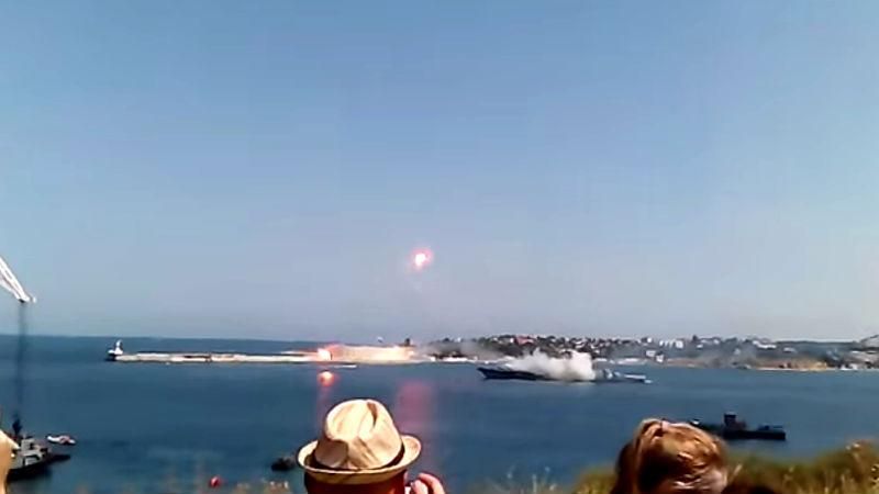 "Косяк" російського флоту: випущена ракета просто розвалилась