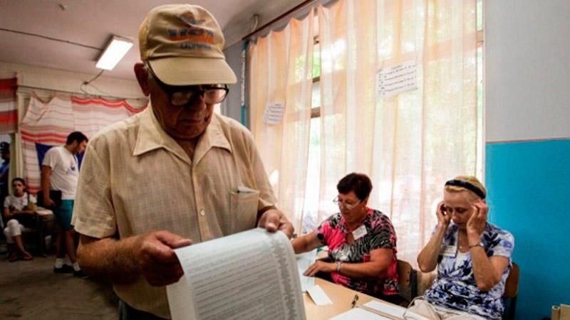 Голова ЦВК задоволений виборами в Чернігові, спостерігачі — ні