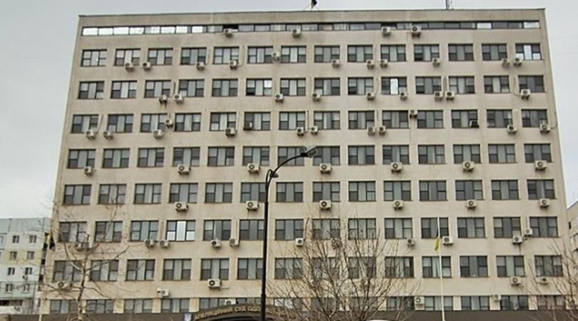 Працівник Апеляційного суду Одещини вчинив самогубство на роботі