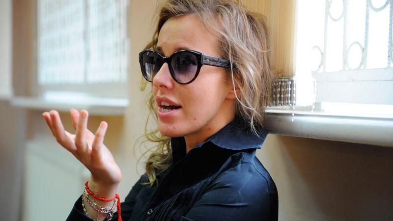 Крим уже не повернуть, це геморой на сто років, — Собчак Крим уже не повернуть, це геморой на сто років, — Собчак