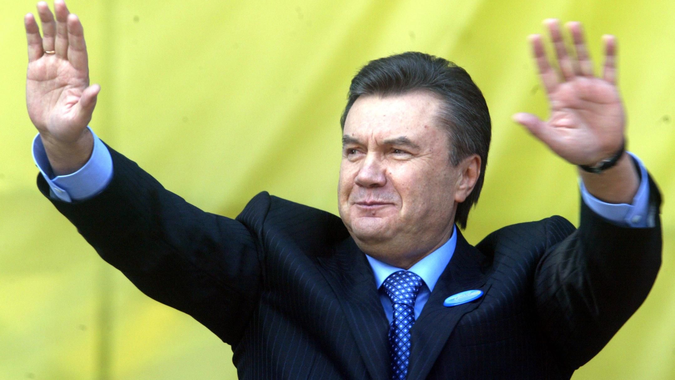 Янукович погодився свідчити у своїй справі