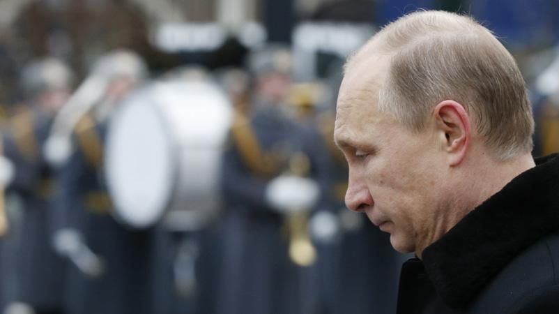 Путін може відмовитись від Криму заради збереження обличчя, — екс-розвідник