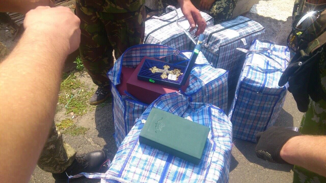 Для боевиков-мародеров нет ничего святого Для боевиков-мародеров нет ничего святого