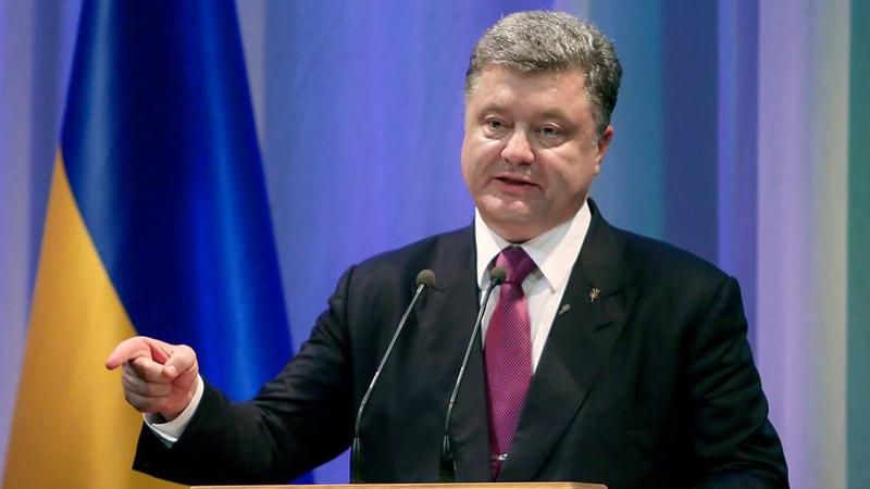 Порошенко: Угрозы прямого вторжения России уже нет Порошенко: Угрозы прямого вторжения России уже нет