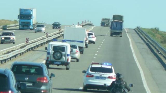 Савченко доставили в суд: адвокаты рассказали об условиях ее содержания Савченко доставили в суд: адвокаты рассказали об условиях ее содержания