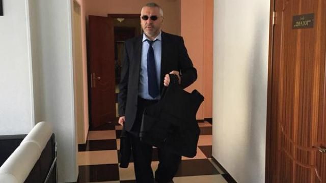 Адвокаты Савченко приехали на суд в бронежилетах
