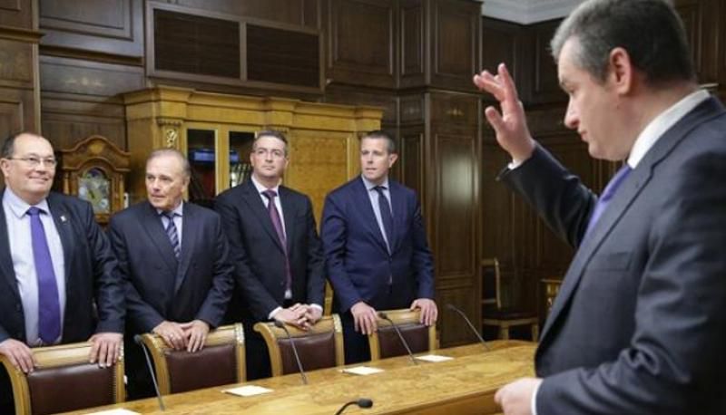 Поездка французских депутатов в Крым может закончиться судом