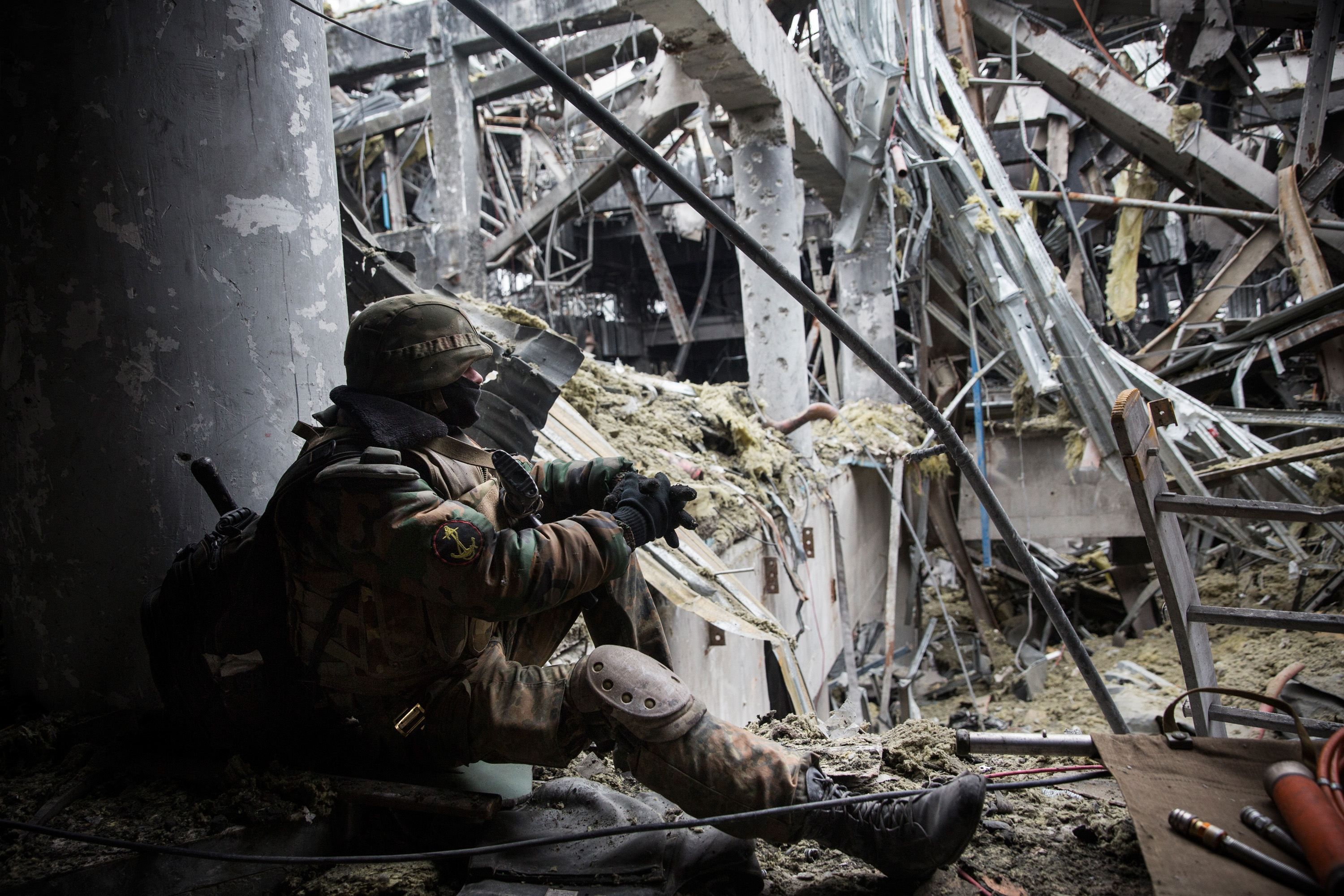 Военный эксперт объяснил, почему Запад затягивает конфликт на Донбассе