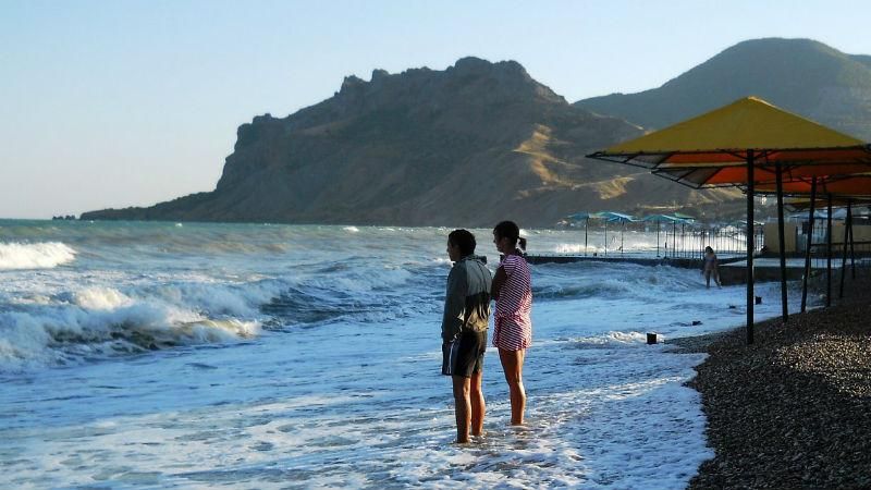 ТОП-новости. Украинцы едут в аннексированный Крым, патрульные задерживают даже своих ТОП-новости. Украинцы едут в аннексированный Крым, патрульные задерживают даже своих