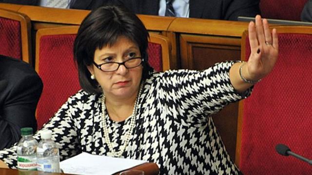 Кредиторы готовы списать часть долга, Яресько будет торговаться дальше Кредиторы готовы списать часть долга, Яресько будет торговаться дальше