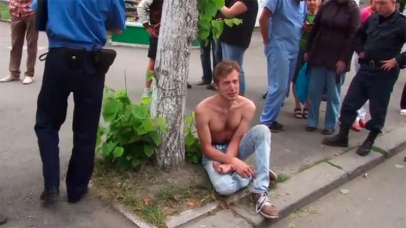 Неадекватний чоловік підняв на ноги Івано-Франківськ Неадекватний чоловік підняв на ноги Івано-Франківськ