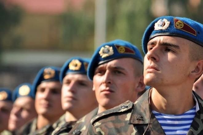 Никто кроме нас: кто такие украинские десантники (инфографика) Никто кроме нас: кто такие украинские десантники (инфографика)