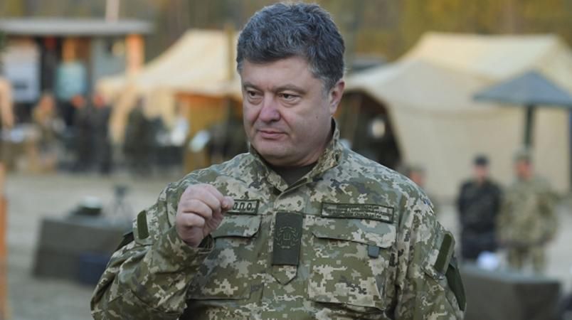 Порошенко прибыл на Донбасс Порошенко прибыл на Донбасс