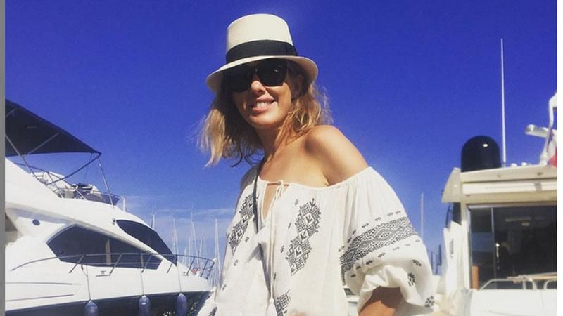 Собчак снова покрасовалась в вышиванке Собчак снова покрасовалась в вышиванке