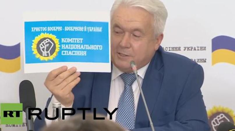 Азаров показал в Москве нового "президента" для Украины Азаров показал в Москве нового "президента" для Украины