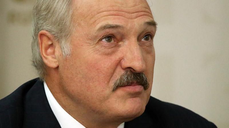 Лукашенко поділив Донбас і Крим між Україною й Росією Лукашенко поділив Донбас і Крим між Україною й Росією