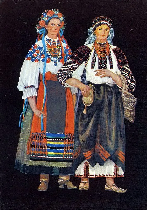 У Донецький області вишиванку оздоблювали мережкою У Донецький області вишиванку оздоблювали мережкою