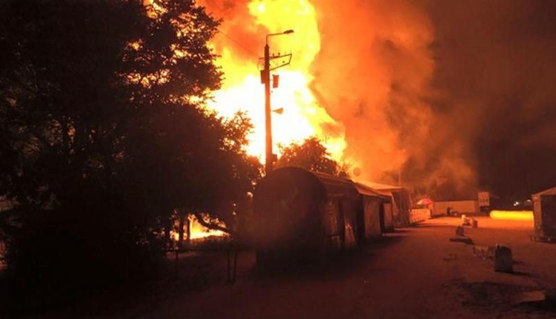 Стали відомі подробиці нічної пожежі та вибуху в Одесі Стали відомі подробиці нічної пожежі та вибуху в Одесі