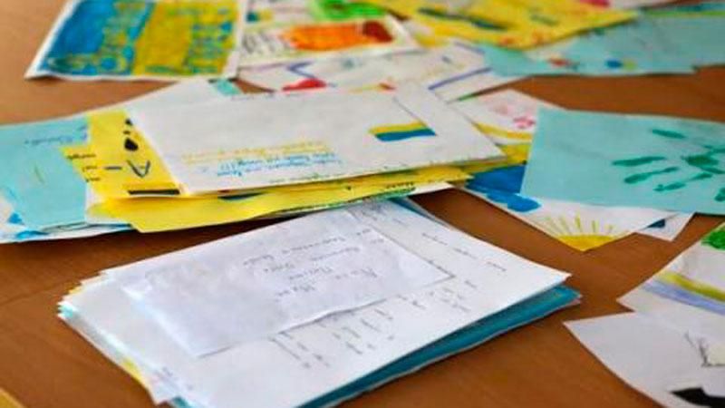 Зворушливий лист маленької сироти про воїнів АТО пробирає до сліз Зворушливий лист маленької сироти про воїнів АТО пробирає до сліз