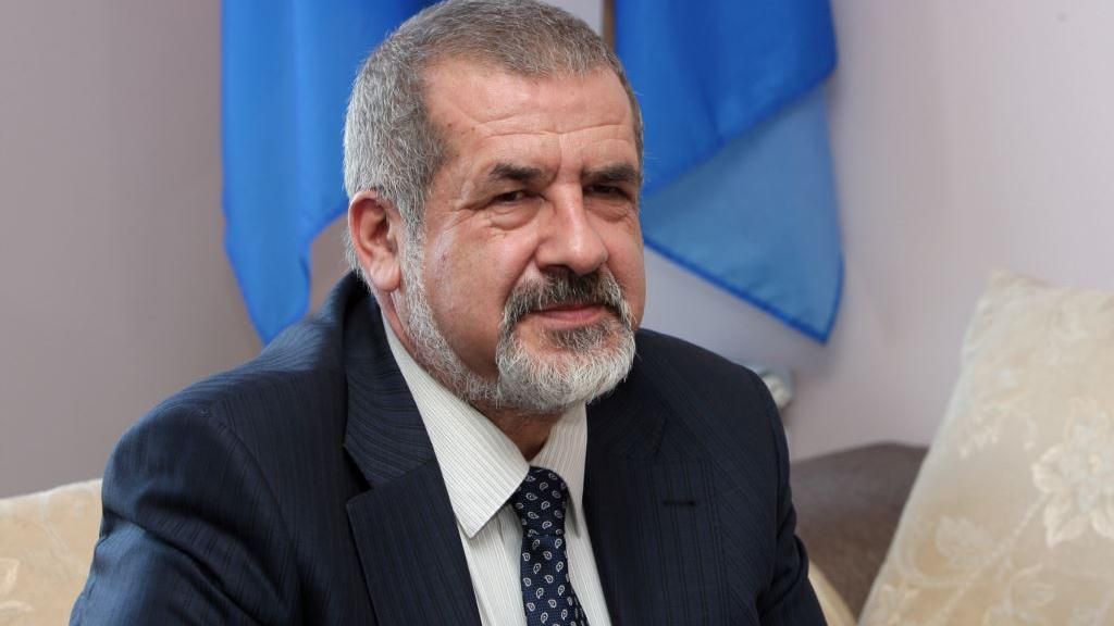 Чубаров замовив слово за двох кримських депутатів: вони не зрадники Чубаров замовив слово за двох кримських депутатів: вони не зрадники