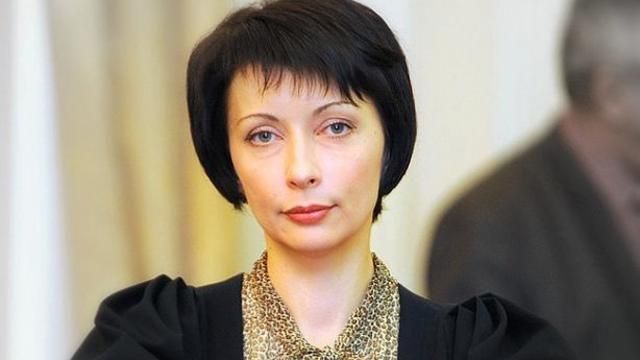 Суд арештував три квартири подільниці Януковича Суд арештував три квартири подільниці Януковича