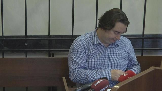 Гужва вніс заставу, але жаліється, що не може з’їздити до родичів у Слов’янськ Гужва вніс заставу, але жаліється, що не може з’їздити до родичів у Слов’янськ