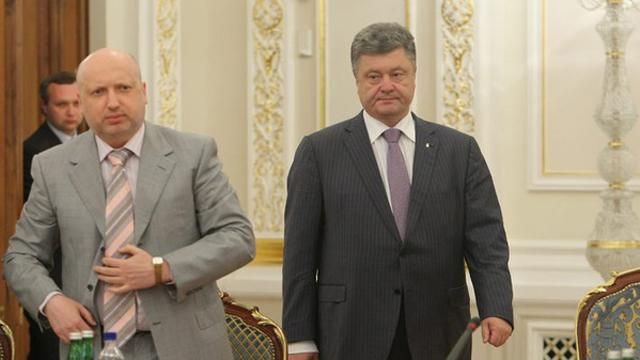Турчинов розповів, навіщо Порошенко зібрав вище військове керівництво Турчинов розповів, навіщо Порошенко зібрав вище військове керівництво