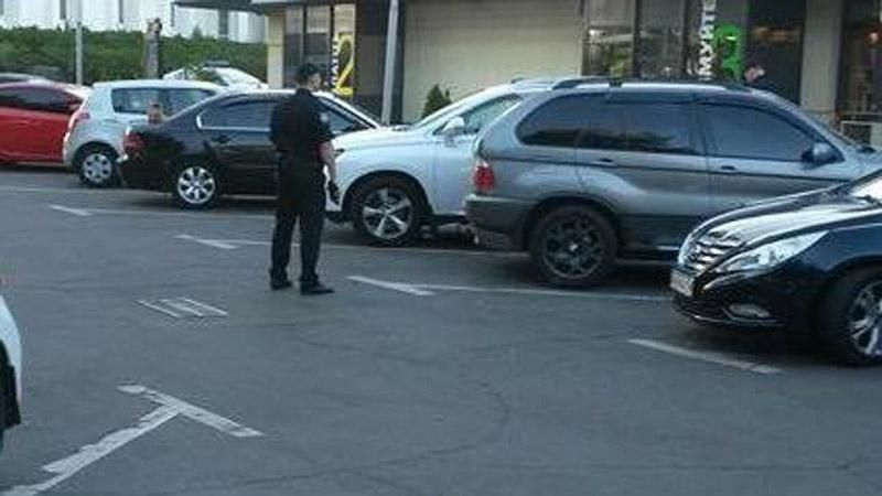 Мельничука затримали через крадений Lexus Мельничука затримали через крадений Lexus