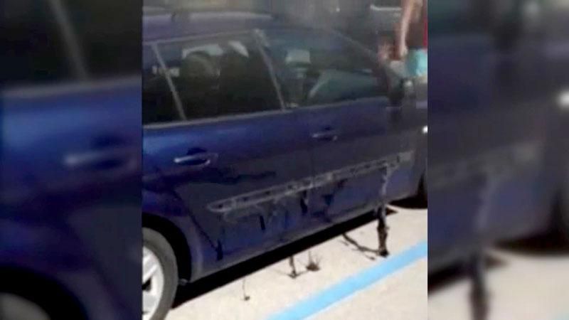 Від спеки у Італії плавляться авто Від спеки у Італії плавляться авто