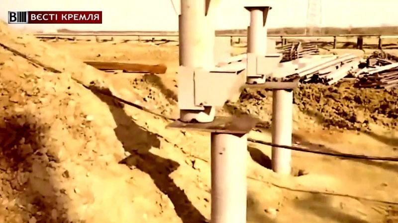 Российские зодчие строят новое "архитектурное чудо" Российские зодчие строят новое "архитектурное чудо"