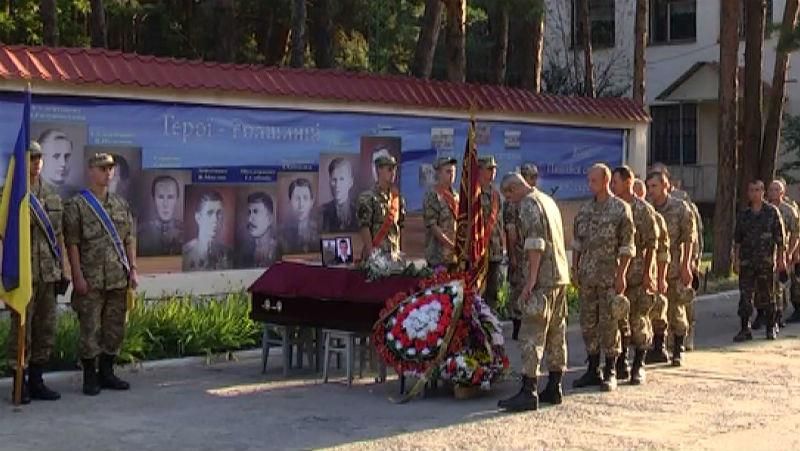 Український військовий вибрав смерть замість полону Український військовий вибрав смерть замість полону