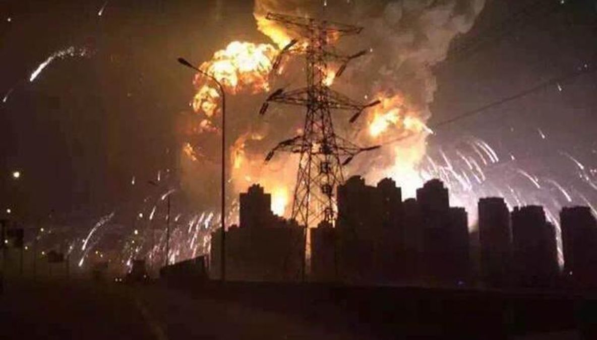 З'явились нові шокуючі дані про жертв вибуху в Китаї З'явились нові шокуючі дані про жертв вибуху в Китаї