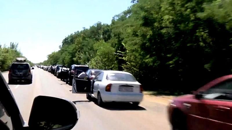 Як контрабанда стала головним бізнесом у зоні АТО Як контрабанда стала головним бізнесом у зоні АТО