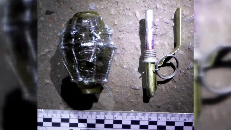 Харьковчанин едва не взорвал автомобиль волонтеров Харьковчанин едва не взорвал автомобиль волонтеров