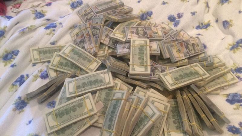 Київський податківець відмовився від колосального хабара Київський податківець відмовився від колосального хабара