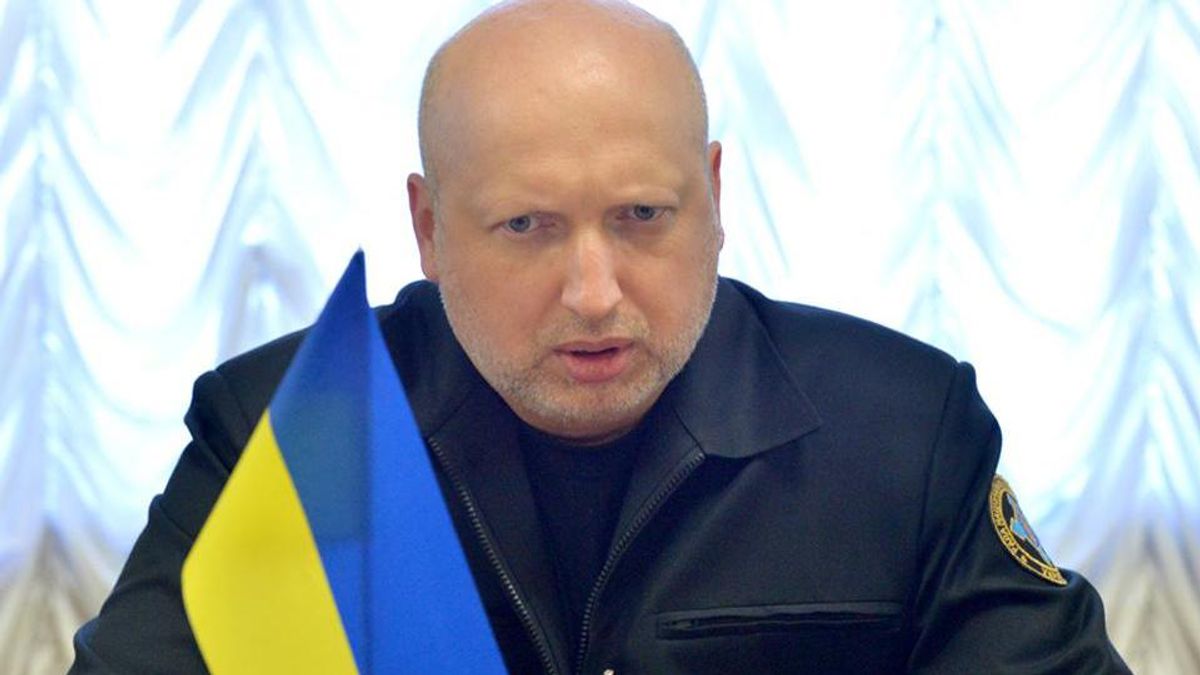 Турчинов поділився деталями секретного указу Порошенка Турчинов поділився деталями секретного указу Порошенка