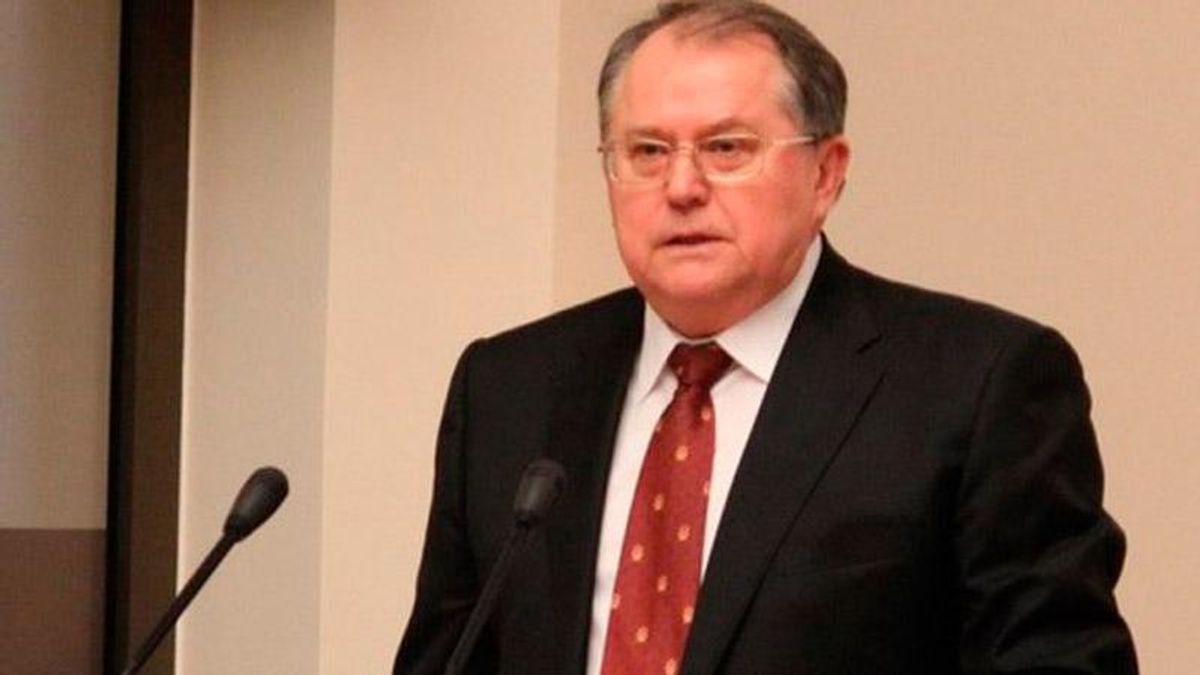 Водитель председателя Конституционного суда умер через три недели после ДТП Водитель председателя Конституционного суда умер через три недели после ДТП