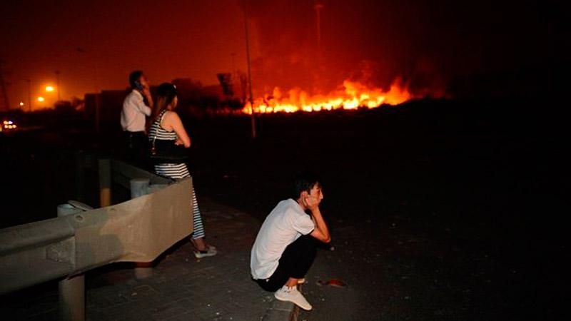 З’явилося нове шокуюче відео вибуху в Китаї (18+) З’явилося нове шокуюче відео вибуху в Китаї (18+)