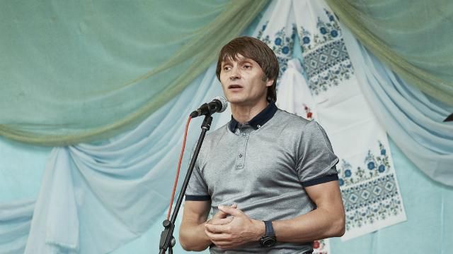 Через панахиду за Єремеєвим перекрили рух у Луцьку Через панахиду за Єремеєвим перекрили рух у Луцьку