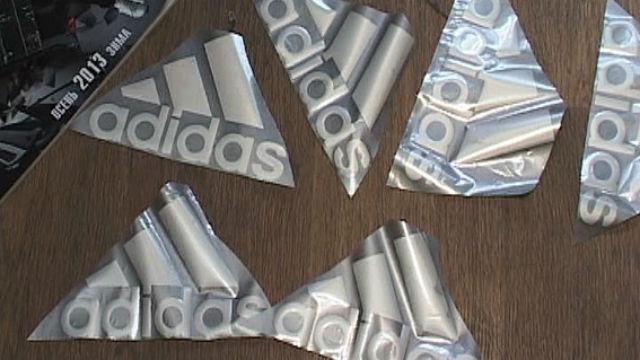 Adidas по-одесски. МВД разоблачило производство фальшивой одежды