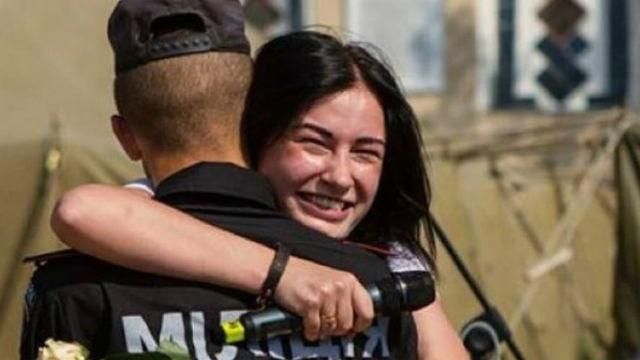 Співачка Приходько стала матір’ю героя