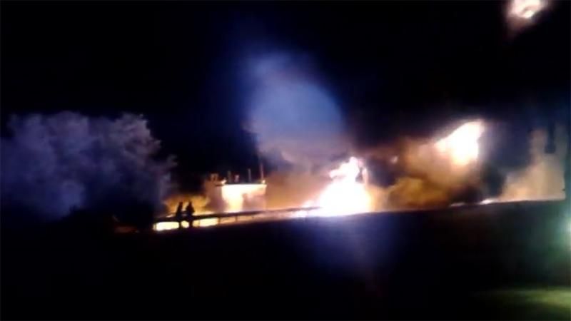 "Огненное" ДТП близ Полтавы: загорелся грузовик с горючим