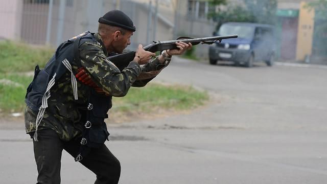 Террористы стреляли меньше, но без запрещенного оружия не обошлось Террористы стреляли меньше, но без запрещенного оружия не обошлось